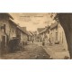 01 LAVOURS. Rue Principale animée avec paysans et canards 1913