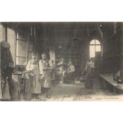 63 THIERS. Intérieur d'une Coutellerie avec Artisans 1904