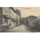 26 MEYMANS. Villageoises devant la Boucherie 1910