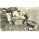 carte postale ancienne 17 LE CHAPUS. Emballage des Huîtres 1923. Crustacés et Coquillages. Vieux métiers de la Mer