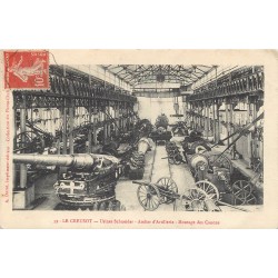 71 LE CREUSOT. Usines Schneider. Montage des Canons atelier d'Artillerie 1913