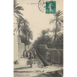 Algérie LAGHOUAT une Porteuse d'eau rue Schetett 1910