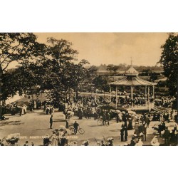 Pays de Galles. CARDIFF. Roath Park the Bandstand
