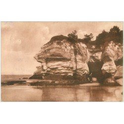 carte postale ancienne 17 MESCHERS-LES-BAINS. Grotte de la Conche des Vergnes. Timbre absent...