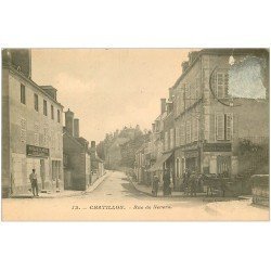 carte postale ancienne 03 CHATILLON. Rue de Nevers. Ane devant Epicerie et Hôtel (timbre enlevé)...