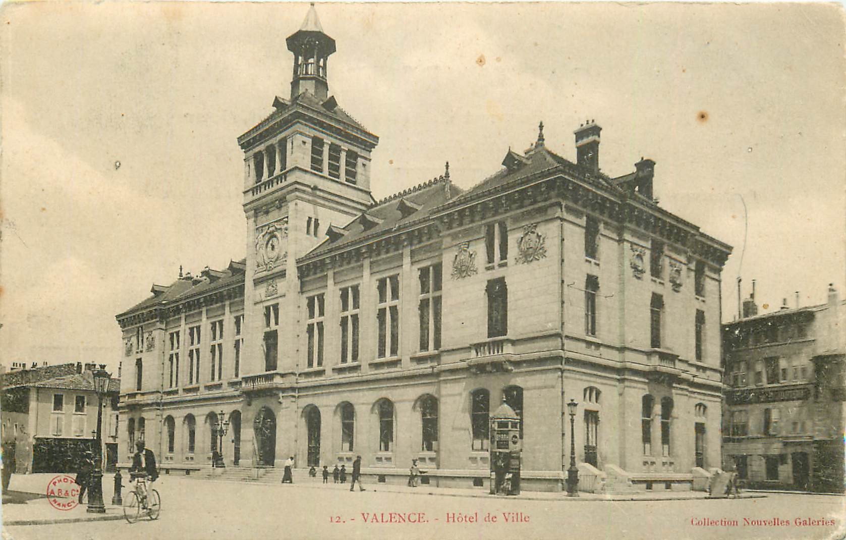 26 VALENCE. Hôtel de Ville 1904