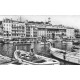 06 CANNES. Le Quai Saint-Pierre avec Pêcheur dans sa Barque 1964