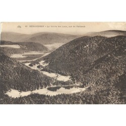 88 GERARDMER. La Vallée des Lacs vue du Hohneck