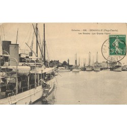 14 DEAUVILLE. Les Grands Yachts dans les Bassins 1913