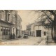 17 COURCON D'AUNIS. Tacot devant Grand café du Commerce Rue de Benon