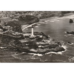 64 BIARRITZ. Phare, Falaises, Plage et Casino 1956