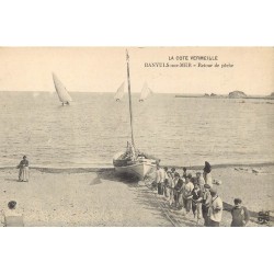 66 BANYULS SUR MER. Retour de Pêche et Hallage du Bateau