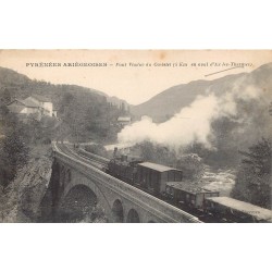 09 AX-LES-THERMES. Locomotive à vapeur sur le Pont Viaduc du Castelet 1915