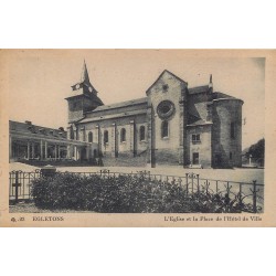 19 EGLETONS. Eglise Place Hôtel de Ville 1946