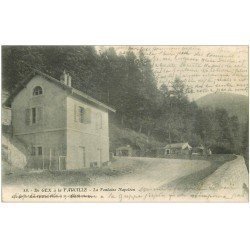 carte postale ancienne 01 De GEX à la FAUCILLE. La Fontaine Napoléon 1905