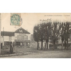95 LE PLESSIS-LUZARCHES. Tabac et vins sur la Place 1906