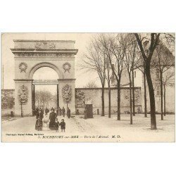 carte postale ancienne 17 ROCHEFORT-SUR-MER. Porte de l'Arsenal vers 1919