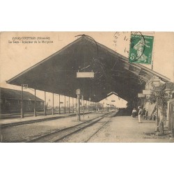 33 COUTRAS. La Gare avec sa marquise 1914
