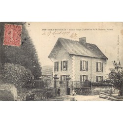 35 SAINT BRICE EN COGLES. Maison Rouge 1907 habitation du Maire Roussin