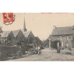 35 LA SELLE-EN-LUITRE. Ouvrier devant le Cimetière 1911