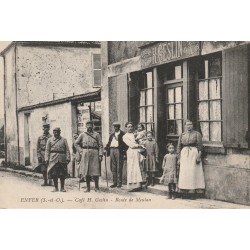 95 ENFER. Poilus devant le Café Geslin route de Meulan 1917