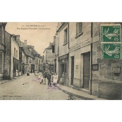 37 SAINTE-MAURE. La Poste au Carrefour Rue Auguste Chevallier Tailleur et Café 1910