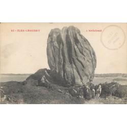 2 cpa 50 ILES CHAUSEY. L'Artichaut et le Sentier du Phare 1917