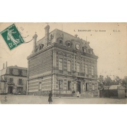 93 BAGNOLET. La Mairie avec les écoles derrière 1908