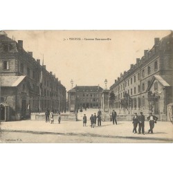 Superbe LOT n°18 de 50 cartes postales anciennes Françaises régionalisme