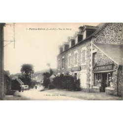 22 PERROS-GUIREC. Mercerie Beurville et Pension de Famille Geffroy Rue du Bourg