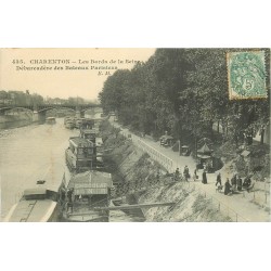 94 CHARENTON. Débarcadère des Bateaux Parisiens et Péniches Byrrh Menier 1910