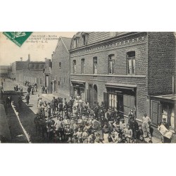 59 HELLEMES-LES-LILLE. Sortie des ouvriers ouvrières de la Filature Lorent Lescornez 1912