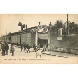 18 BOURGES. La Sortie des Ouvriers de la Fonderie
