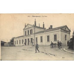 45 BEAUGENCY. La Gare 1919