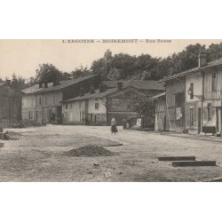51 MOIREMONT. Cavalier Rue Basse vers 1916