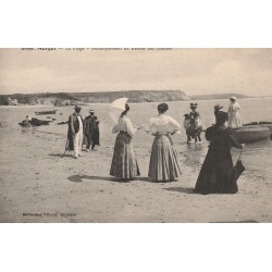 29 MORGAT. La Plage débarquement au Retour des Grottes