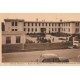 29 CARHAIX. Voitures anciennes devant l'Hôpital