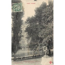 5 Cpa PARIS. Lac Buttes-Chaumont, Eglise Madeleine, Allée Champs Elysées, Ponts Neuf et Concorde