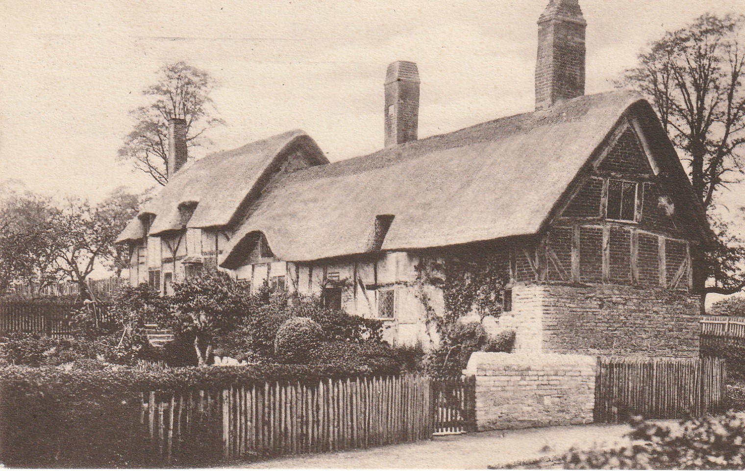 ANGLETERRE. Ann Hathaway's Cottage, Stratford-on-Avon vers 1903