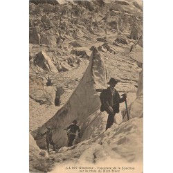 5 cpa 74 CHAMONIX-MONT-BLANC. Traversée Jonction, Egralets, Crevasse, Cheminée Brévent et Grotte Bossons