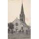 60 NERY. Belle animation devant l'Eglise 1917