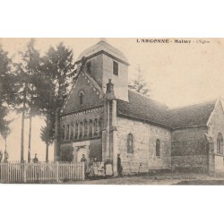 51 MALMY. Animation devant l'Eglise 1915