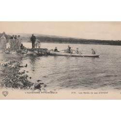 63 AYDAT. Rameurs sur les Bords du Lac