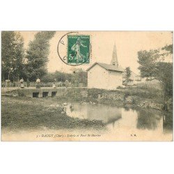 carte postale ancienne 18 BAUGY. Entrée et Pont Saint-Martin 1907