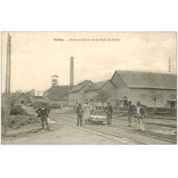 carte postale ancienne 18 BEFFES. Fours à Chaux de la Gare de Beffes