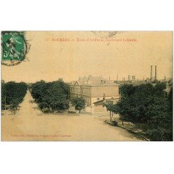 carte postale ancienne 18 BOURGES. Ecole d'Artillerie Boulevard Lahitolle 1914. Edition Dames de France