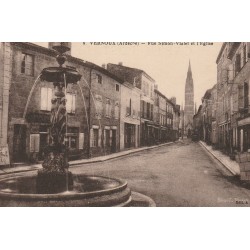07 VERNOUX. La Fontaine rue Simon-Vialet et l'Eglise