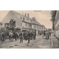 51 BAZANCOURT. Attelages Militaires devant Hôtel Lespagnol Vignol