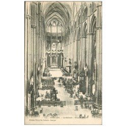 carte postale ancienne 18 BOURGES. La Cathédrale l'intérieur Grande Nef 1919