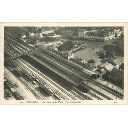 carte postale ancienne 18 BOURGES. La Gare et la Place 1939 vue aérienne